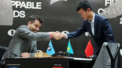 Выиграл 12-ую партию матча за звание чемпиона мира, фото - Новости Zakon.kz от 26.04.2023 19:41