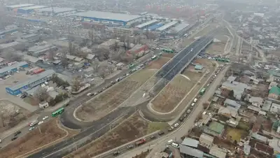 пересечение проспекта Рыскулова и улицы Емцова, фото - Новости Zakon.kz от 24.12.2021 14:30