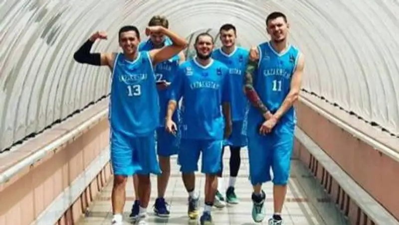 "Даже у Сирии есть форма, хотя там война" - казахстанские баскетболисты