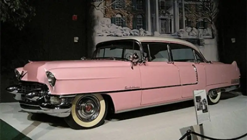Розовый Cadillac Пресли привезут в Лондон