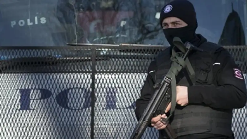 Полиция Турции взяла штурмом офис оппозиционной газеты 