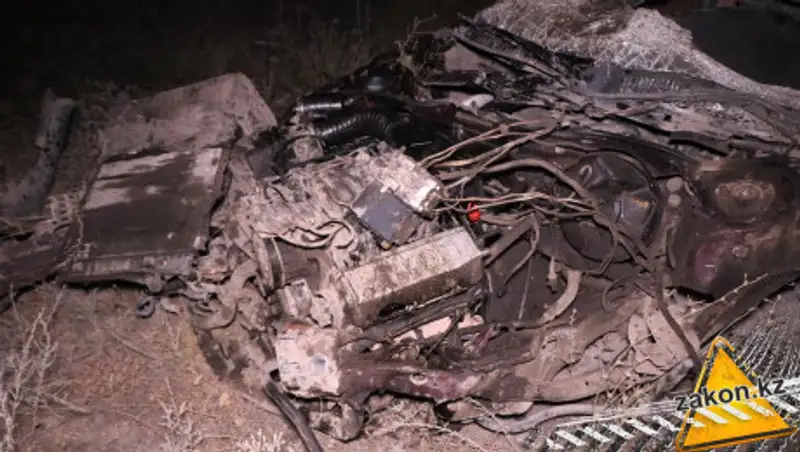 На трассе Касымбек-Каргалы в ДТП погибли трое человек