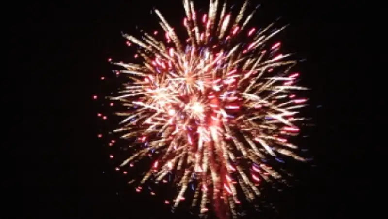За фейерверк костанаец заплатит штраф в 20 тысяч тенге