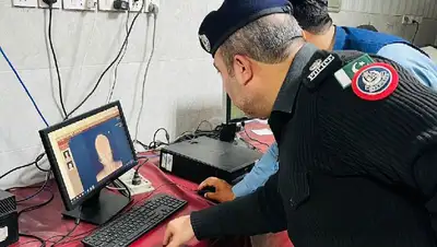 вбила гвоздь, фото - Новости Zakon.kz от 10.02.2022 09:37