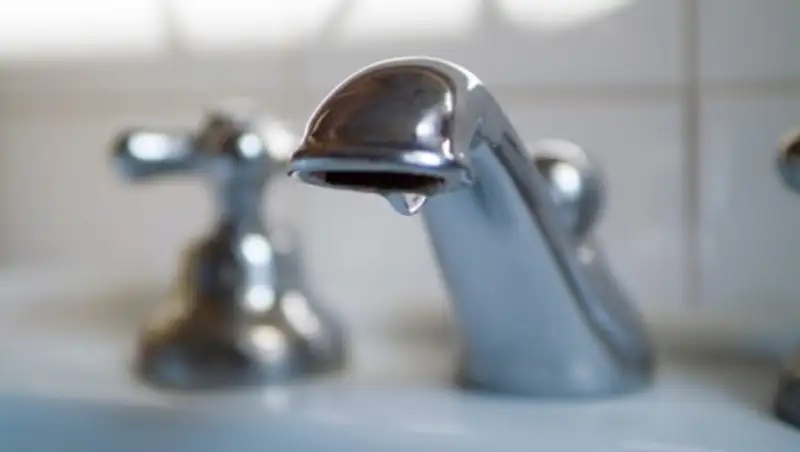 Жителей Алматы напугали в WhatsApp отключением воды