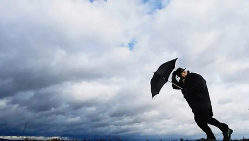 В Алматы объявлено штормовое предупреждение