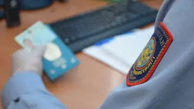 "Генеральская внучка" из Алматы устроила разборки с рабочими, фото - Новости Zakon.kz от 12.09.2023 16:09