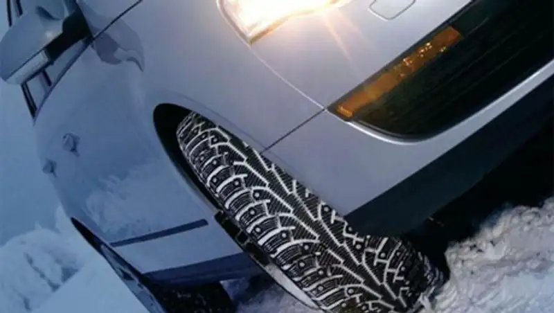 Автовладельцам настоятельно рекомендуют «переобуться», фото - Новости Zakon.kz от 22.11.2013 16:19