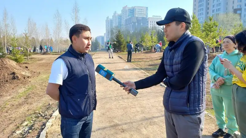 Казахстан Астана субботник посадка деревья, фото - Новости Zakon.kz от 29.04.2023 15:34