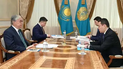 Токаев принял Смаилова, фото - Новости Zakon.kz от 27.02.2023 15:00