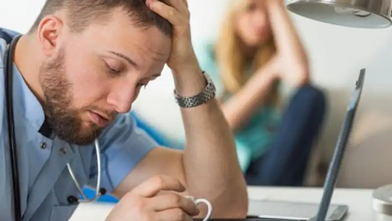 Психиатр рассказал, кто больше всего пострадает от суперлуния