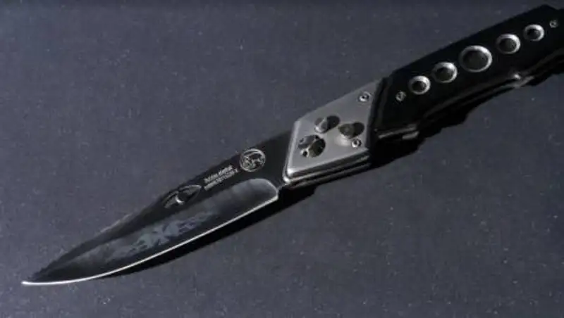 Мужчина нанес бывшей девушке 20 ножевых ранений в Караганде