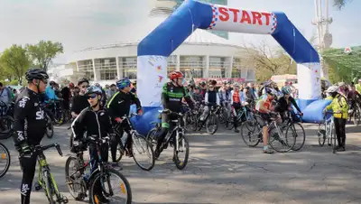 пресс-служба акима Алматы, фото - Новости Zakon.kz от 14.04.2019 15:12