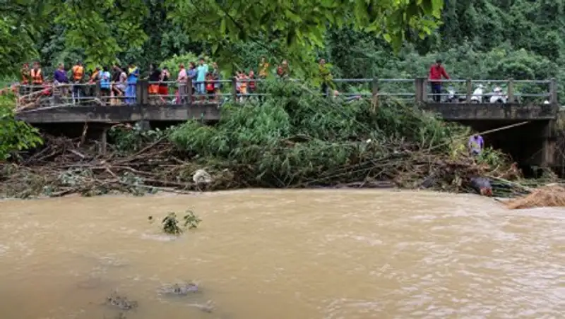 Число погибших в результате наводнений в Таиланде возросло до 18 человек