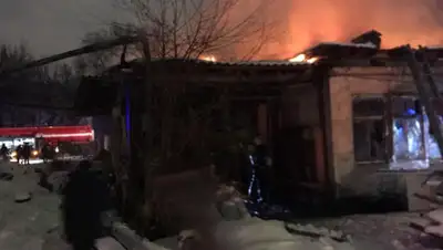 пресс-служба ДЧС Алматы, фото - Новости Zakon.kz от 30.12.2019 09:34