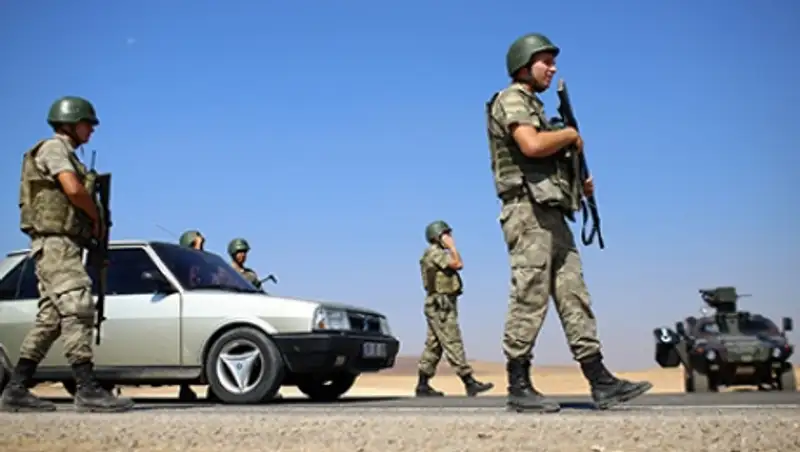 Турция отказалась перекрыть границу с Сирией