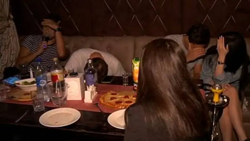 Ночные клубы и караоке-бары работали в карантин в Алматы