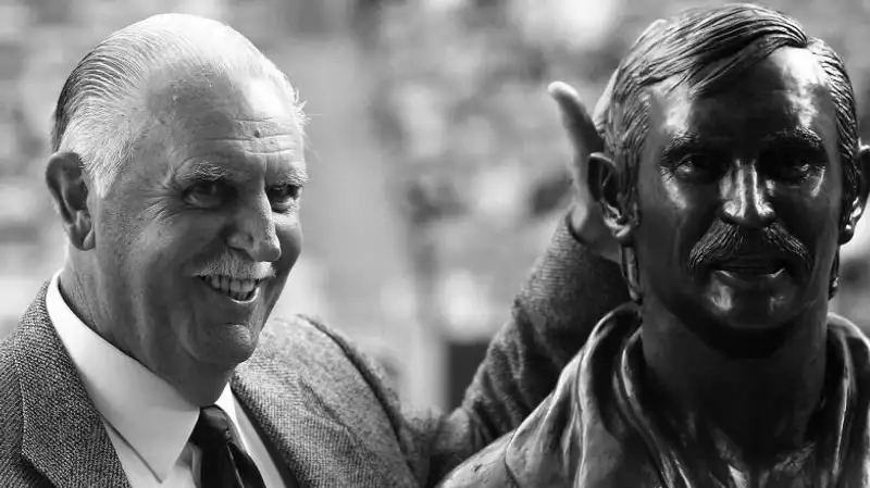 Ушел из жизни легендарный теннисист Оуэн Дэвидсон