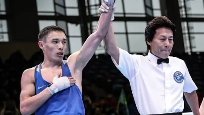 Казахстанские боксеры с победы стартовали на международном турнире в Болгарии