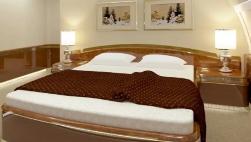 Новый самолет Путина: позолоченный унитаз и тренажерный зал