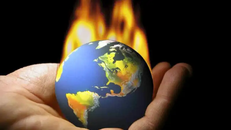 Названы основные угрозы человечеству