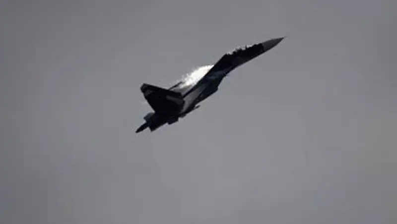 Пилоты рухнувшего Су-27 могут быть живы  - Минобороны