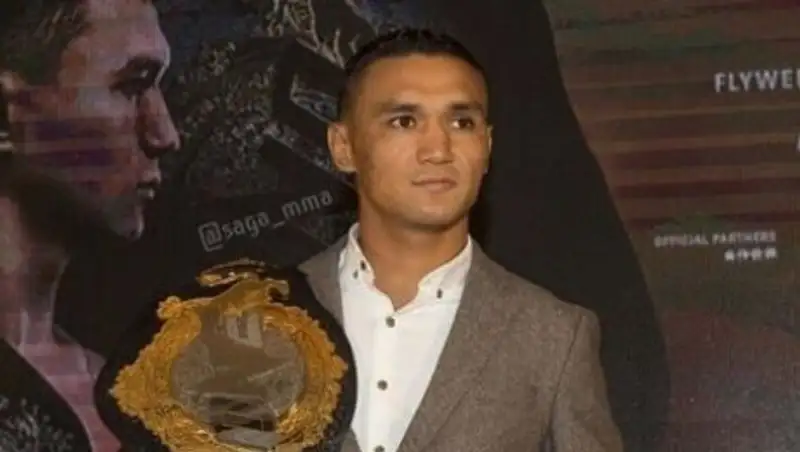 Кайрат Ахметов решением судей проиграл титул чемпиона ONE FC