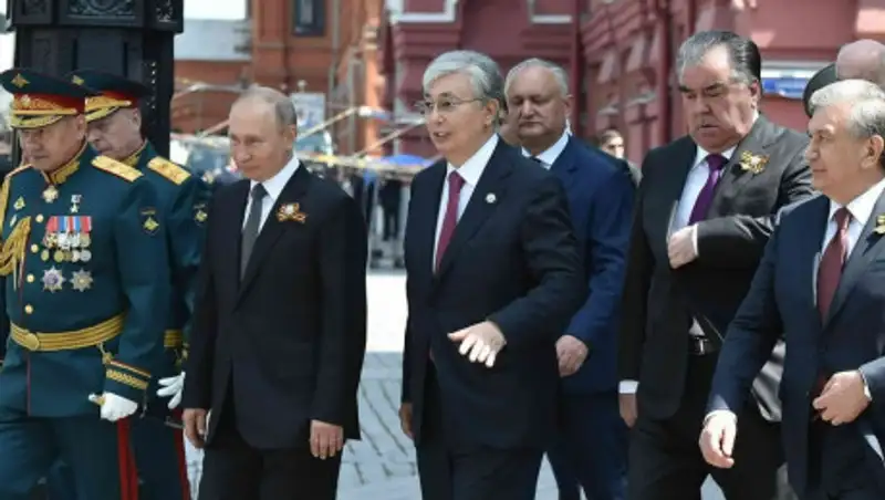 Токаев рассказал о посещении парада Победы