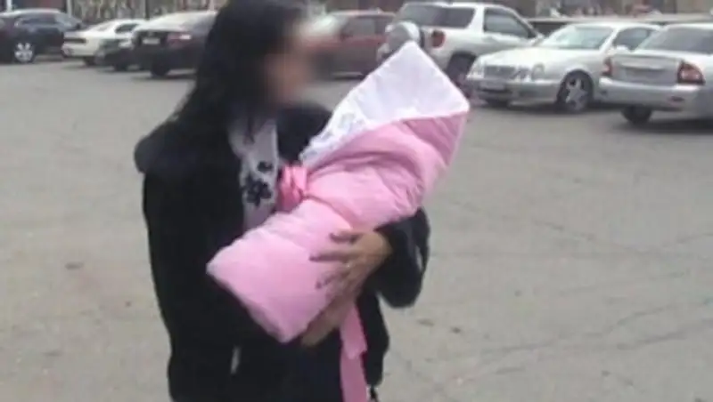 В Костанае мама продала новорожденного ребенка