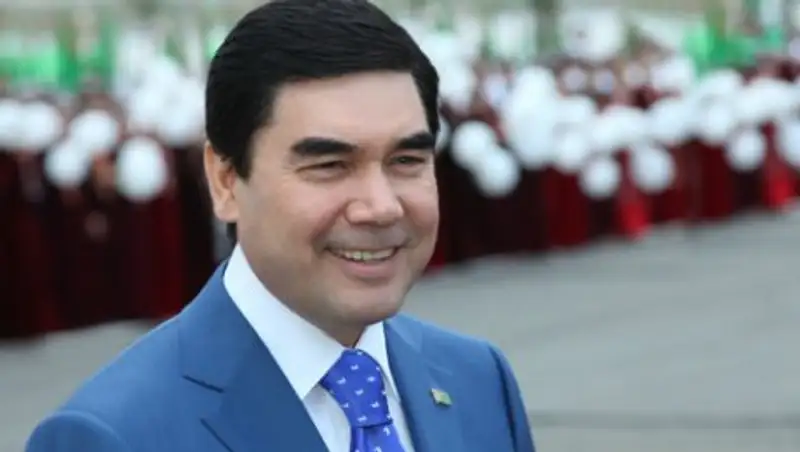 На закрытии "Азиады" президент Туркмении может исполнить свою новую песню