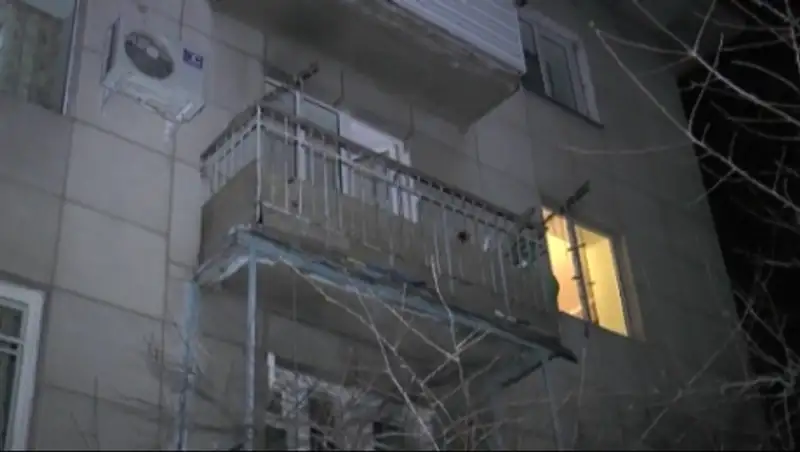 В Алматы молодой мужчина покончил жизнь самоубийством