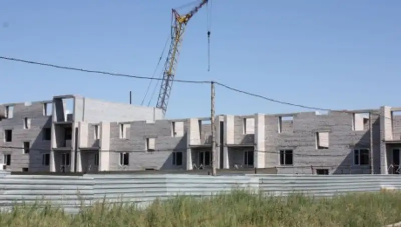 В Астане более 50 ЖК внесли в "черный" список