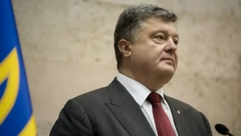 Порошенко отказался менять Кабмин по частям