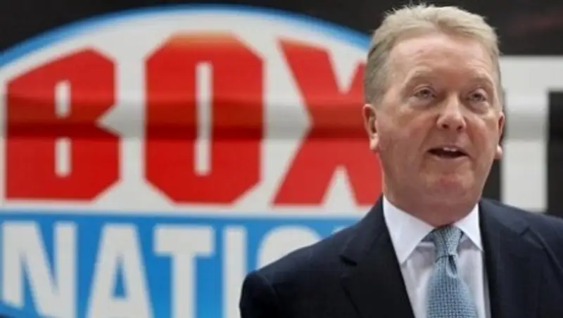 Фрэнк Уоррен: Бой Головкин — Сондерс способен собрать стадион