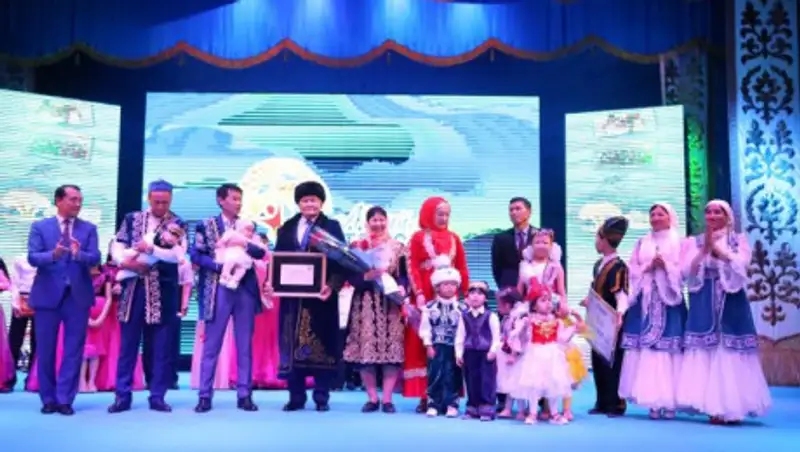 Крепкая семья – сильный Казахстан. В ЗКО прошел конкурс "Мерейлі отбасы"