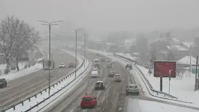 осадки в Алматы, фото - Новости Zakon.kz от 17.02.2023 16:51