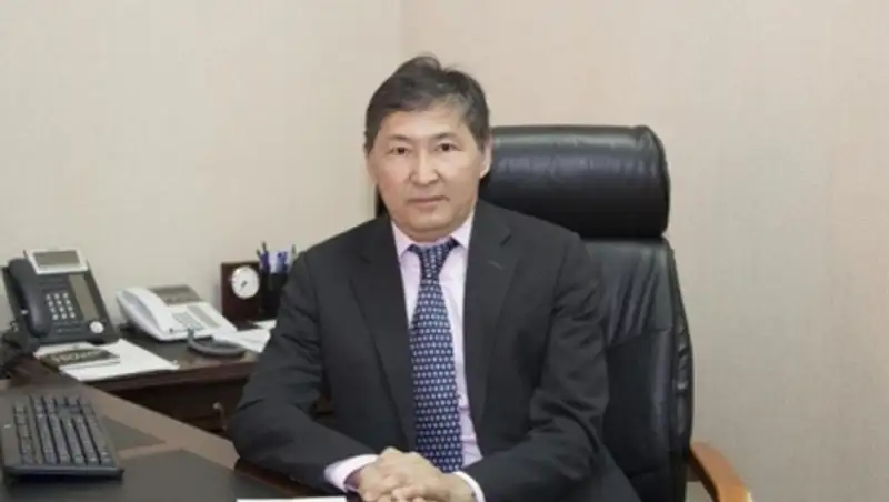 Каждый казахстанский вуз теперь будет выдавать диплом собственного образца