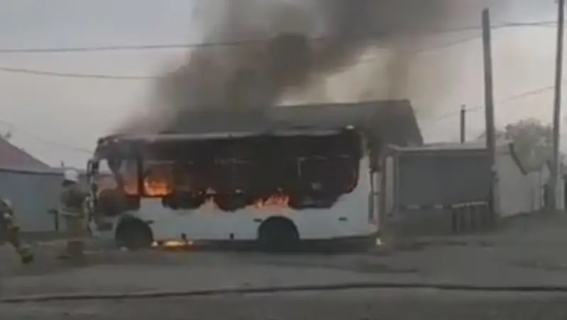 Маршрутка сгорела в Петропавловске