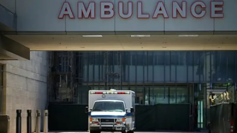 В США полицейский выстрелил в пса и убил подростка