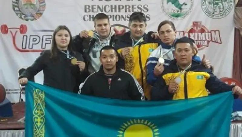 Пять медалей завоевали мангистауские спортсмены на чемпионате Азии по пауэрлифтингу