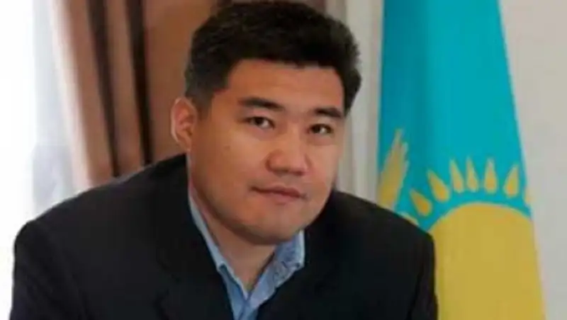 Глава Федерации велоспорта РК разъяснил ситуацию с наличием у "Астаны" лицензии