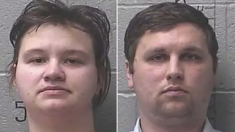 Родители засунули 4-месячного младенца в микроволновку