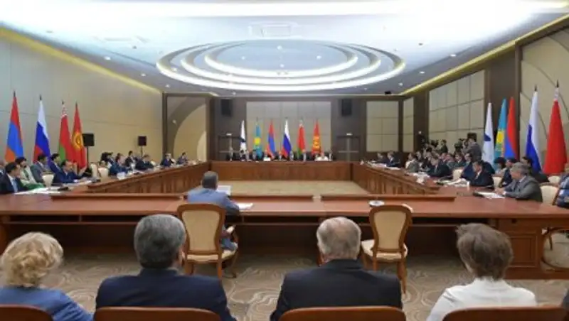 Переговоры между Индией и ЕАЭС по ЗСТ начнутся в 2018 году