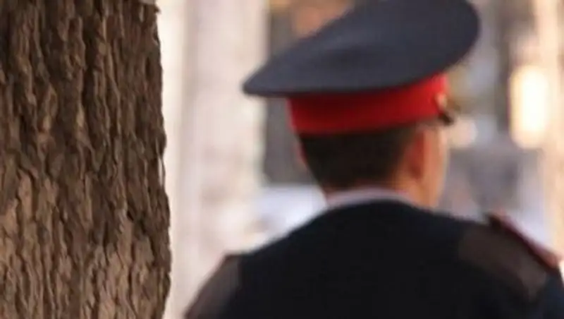 Трое полицейских в Атырау осуждены за пытки