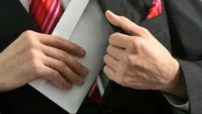 Реальное время, фото - Новости Zakon.kz от 04.09.2018 16:42