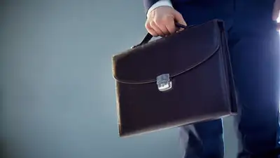 За что и на какую сумму штрафуют казахстанских госслужащих, фото - Новости Zakon.kz от 21.09.2023 11:19