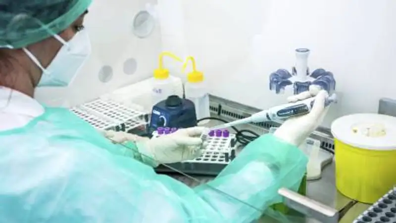 Может ли коронавирус повлиять на онкологию, рассказал врач