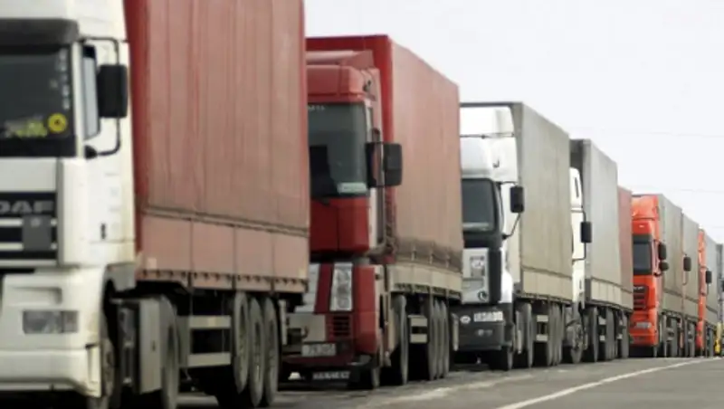 В Казахстане вводится ограничение на движение авто с нагрузкой на одиночную ось