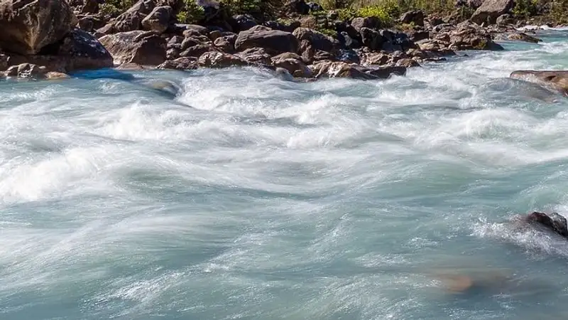 Спасение девушки в Лисаковске попало на видео