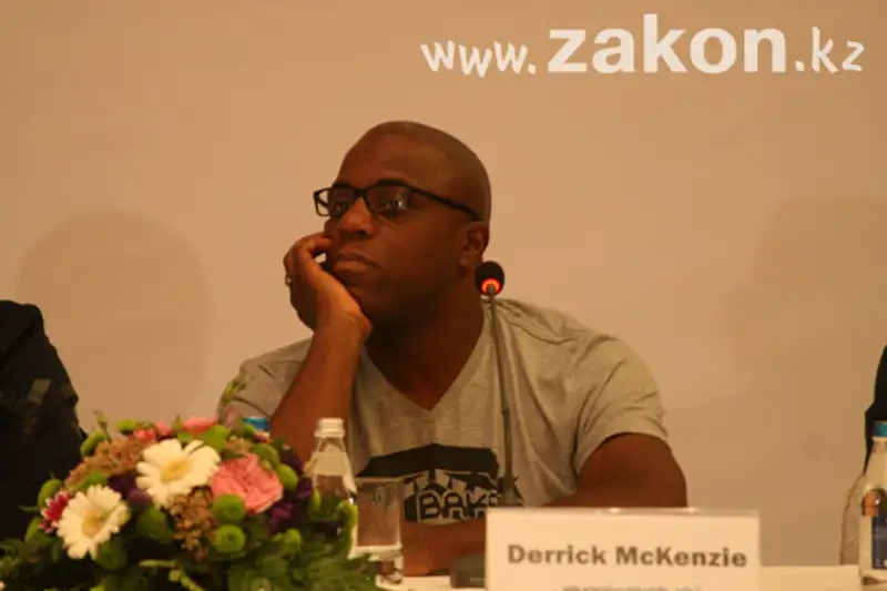 В Алматы прошла пресс-конференция с Jamiroquai (фото), фото - Новости Zakon.kz от 15.09.2012 00:52